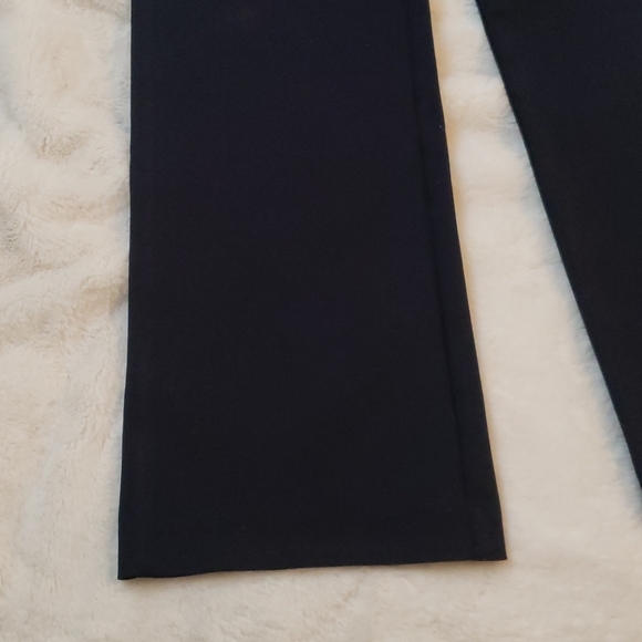 Beautiful classy dress pants navy blue - Picture 2 of 4